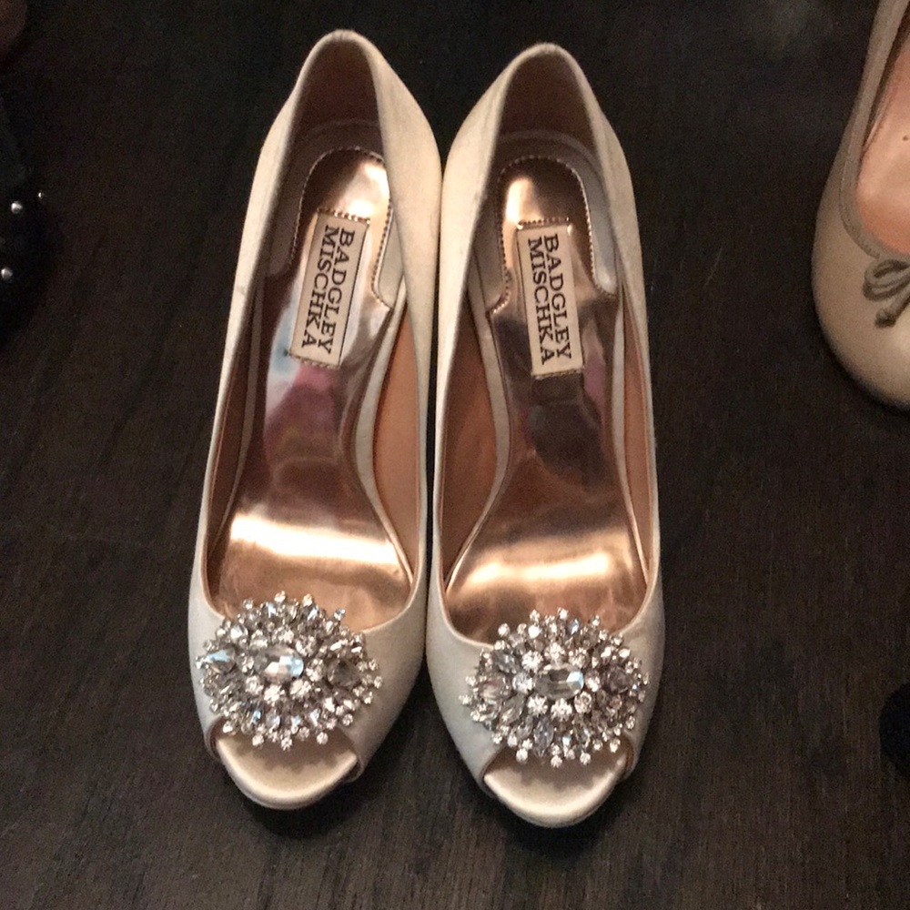 Badgley mischka shoes
